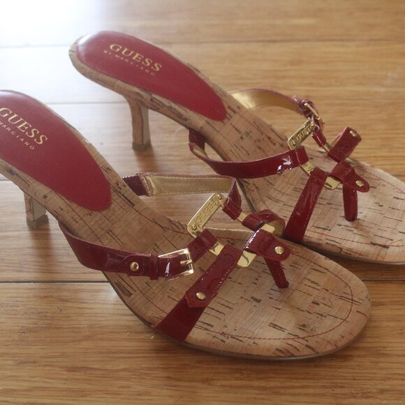Guess Patent Leather Wood Detail Gold Hardware Strappy Thong Heels Size 10 - Picture 2 of 4